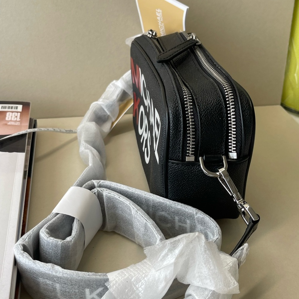 (new+tag) Michael Kors Lacey camera bag (women/unisex) black leather - Picture 11 of 13